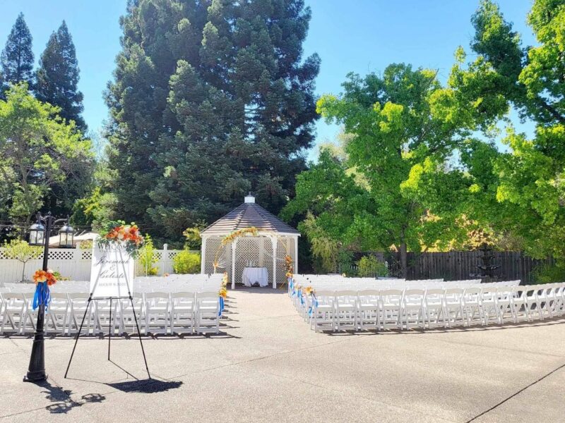 Lake Natoma Inn Hotel & Conference room