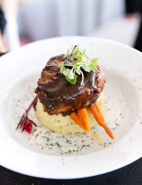 Personal Touch Dining