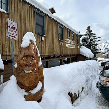 Silver Fork Lodge and Restaurant