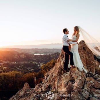 Malibu Rocky Oaks Estate Vineyards