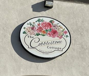 The Cobblestone Cottage