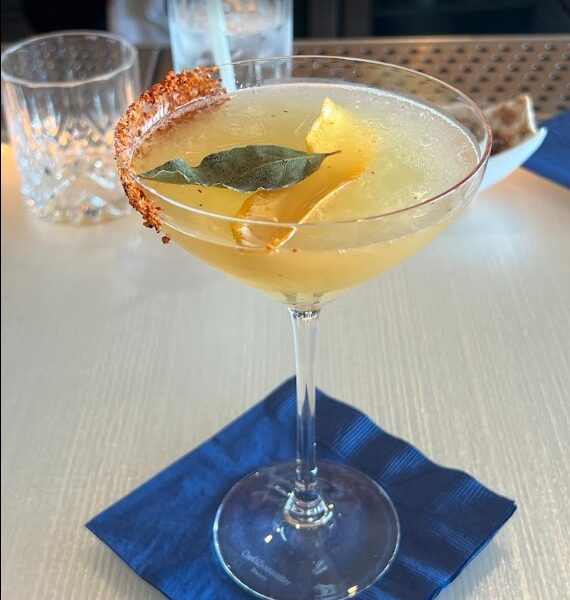 Vistal Bar + Restaurant