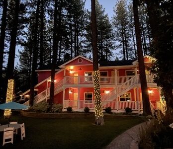 Apples Bed & Breakfast Inn