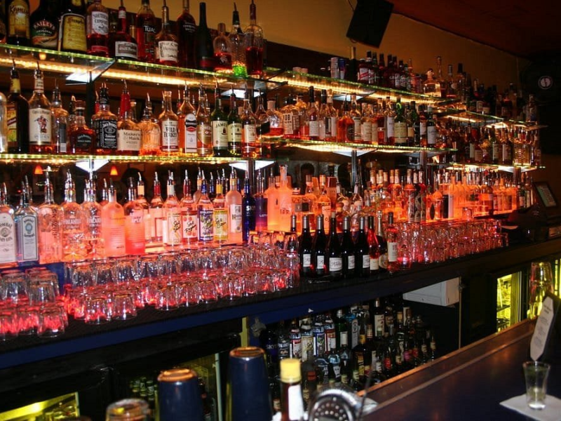 Mars Bar & Restaurant