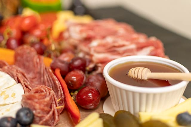 Cheesemosa Charcuterie