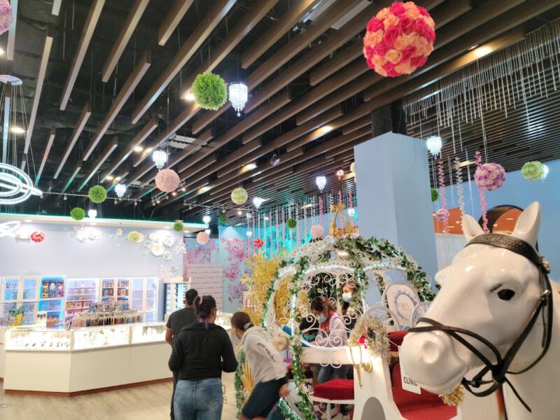 The Anaheim GardenWalk