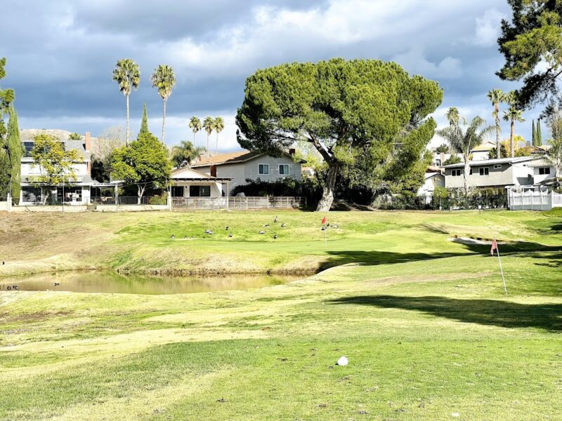 Lake Lindero Country Club