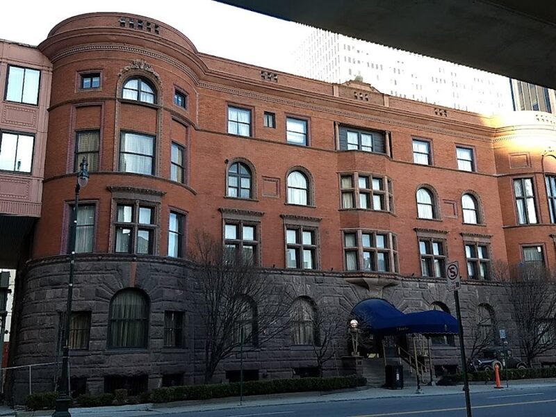 The Detroit Club