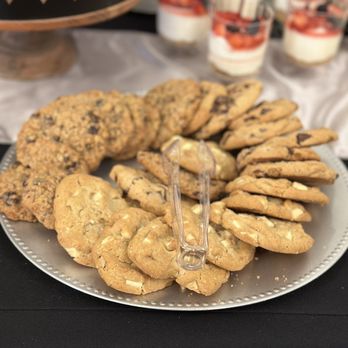 Gatherings N’ Stuff