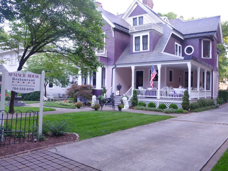 The Historic McNinch House