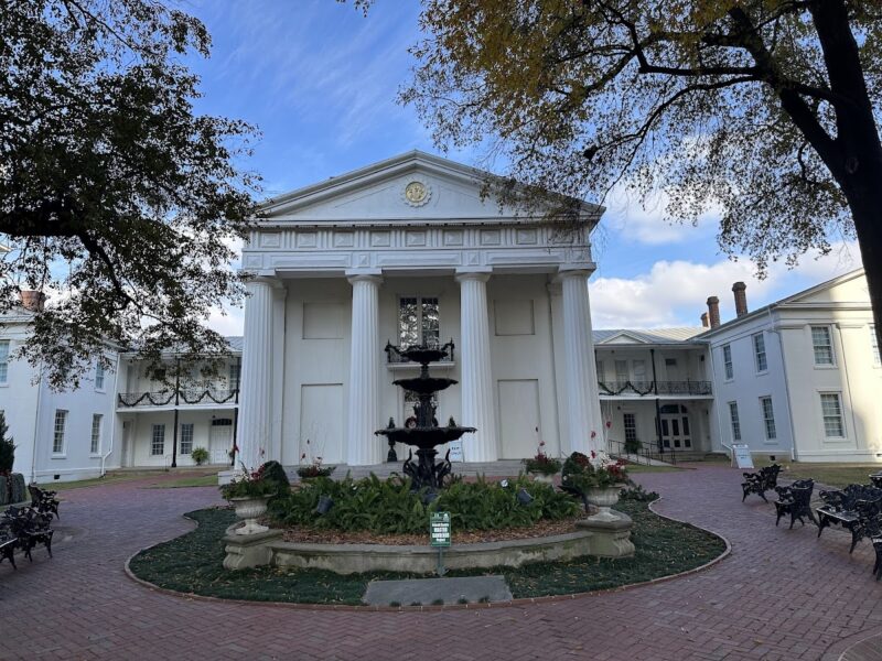 The Old State House Museum