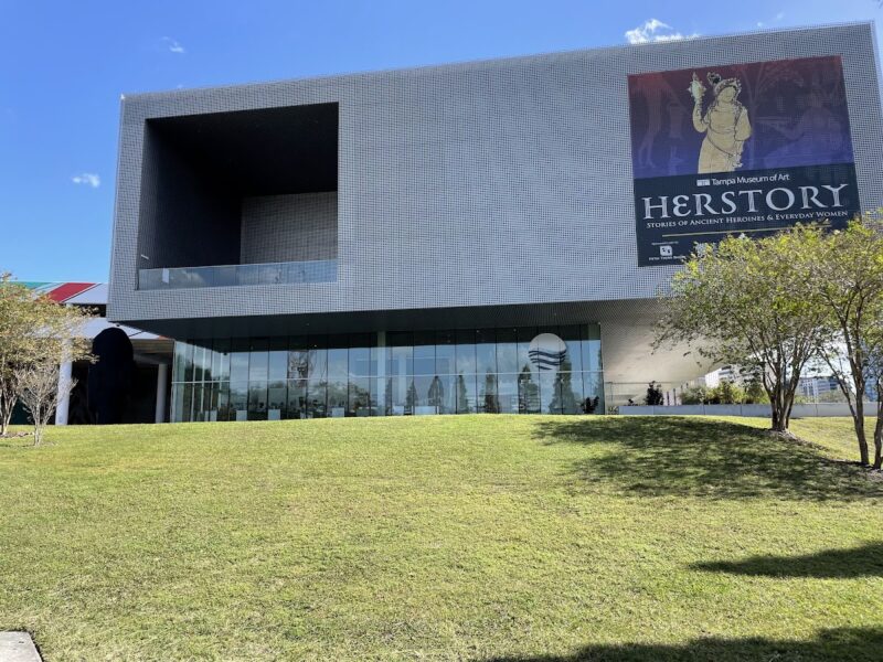 The Art Gallery at 1001