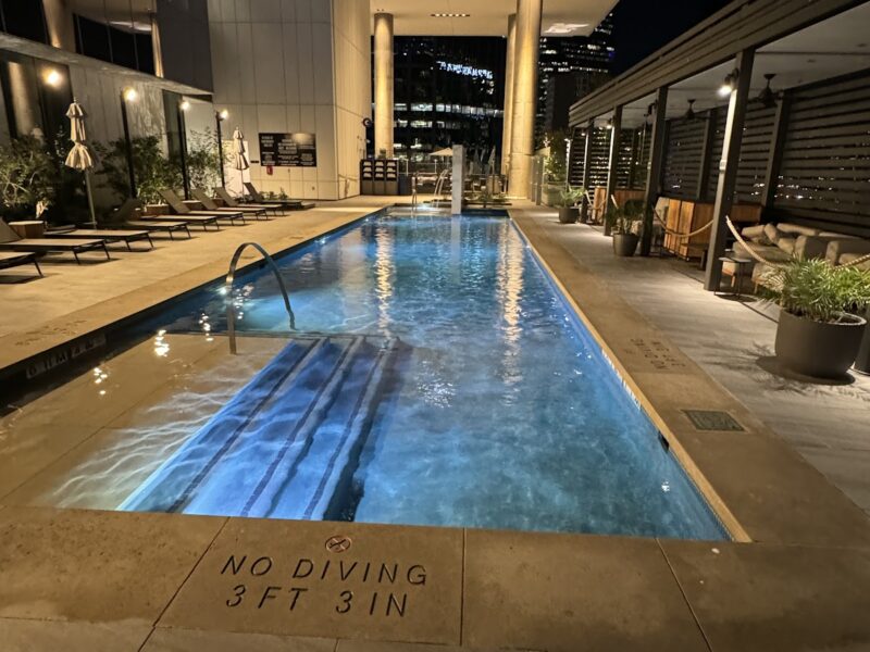 The Conference Room at 800