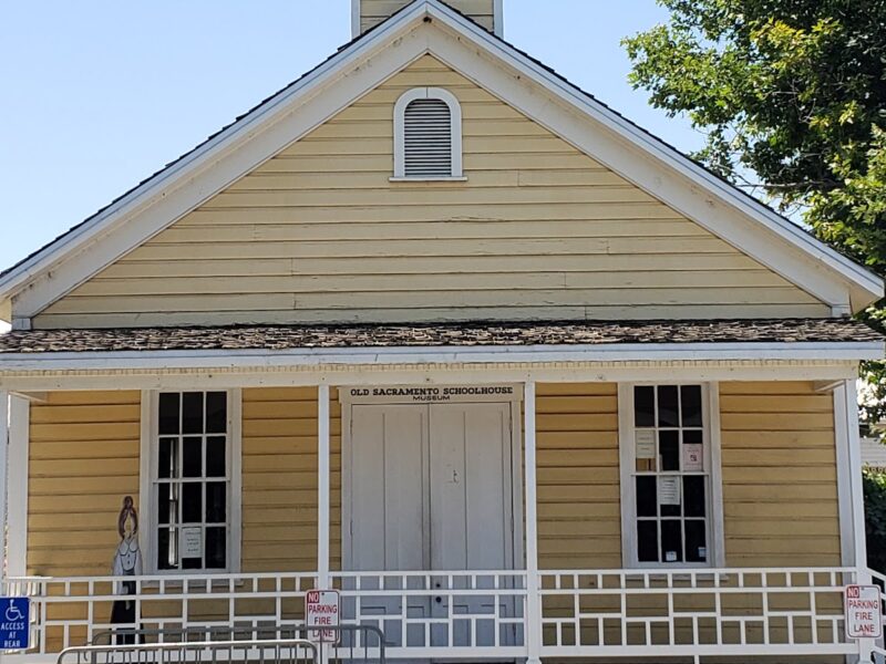 The Old Sacramento Schoolhouse