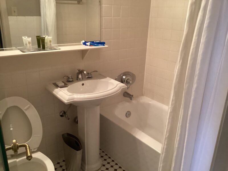 The Hilton Cincinnati Netherland Plaza