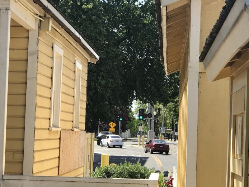 The Old Sacramento Schoolhouse