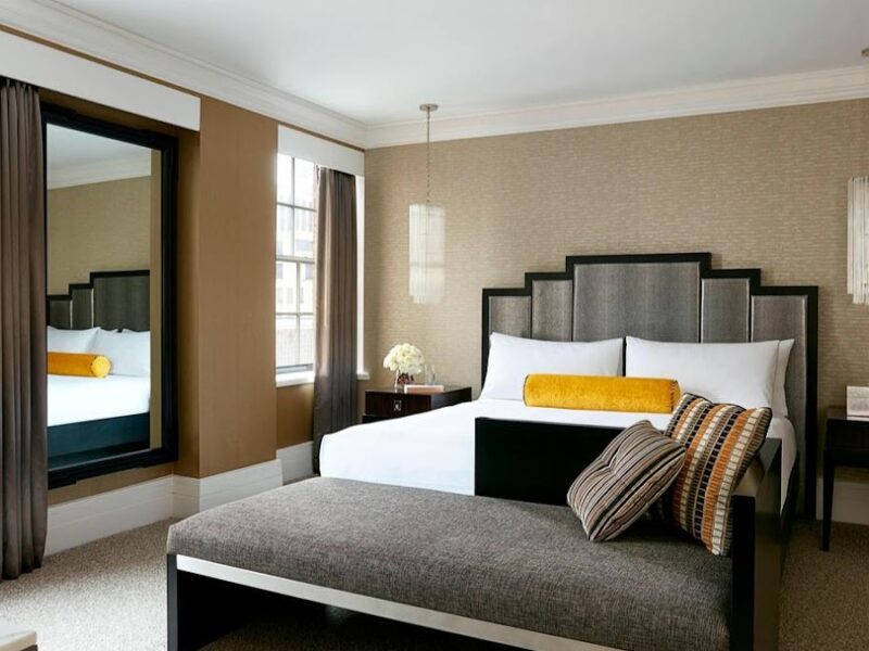 The Mayflower Hotel