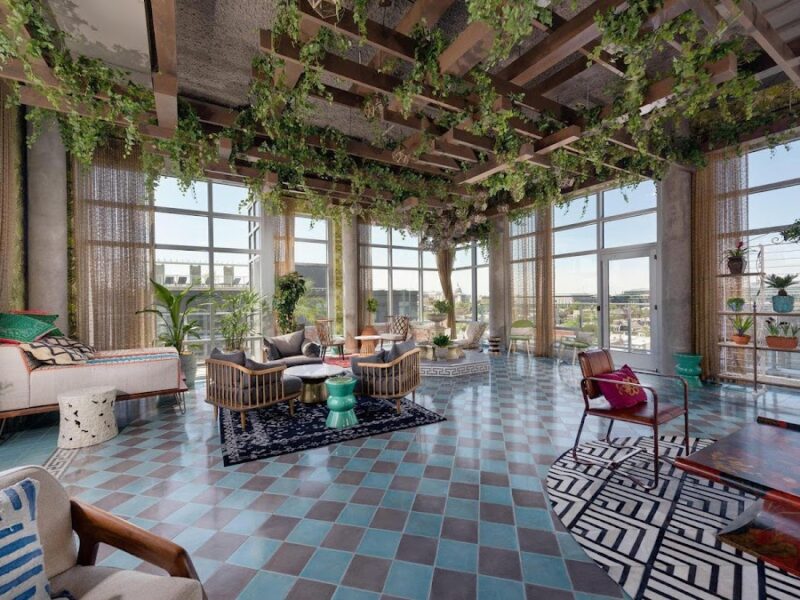 The Studio at 600