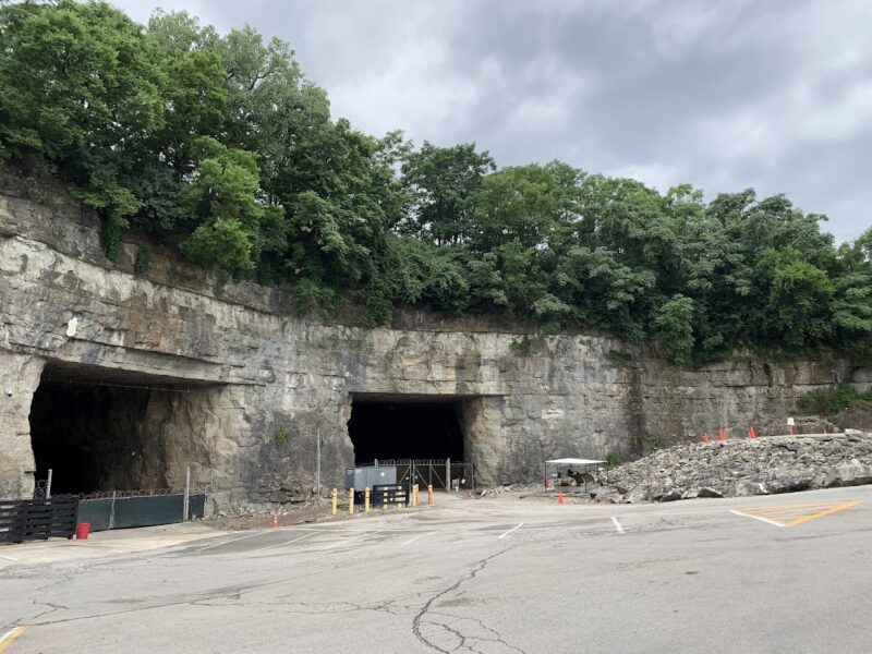 Louisville Mega Cavern