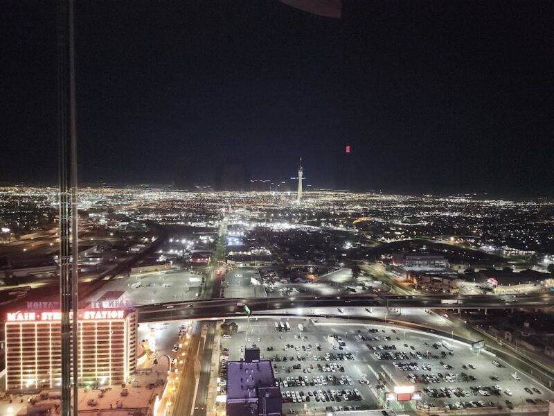 The Rooftop Lounge at The Downtown