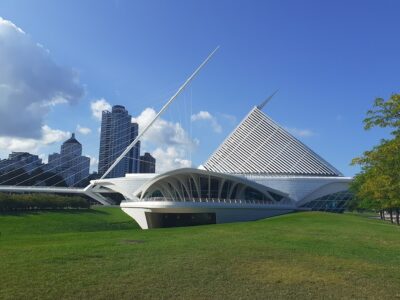 The Milwaukee Art Museum