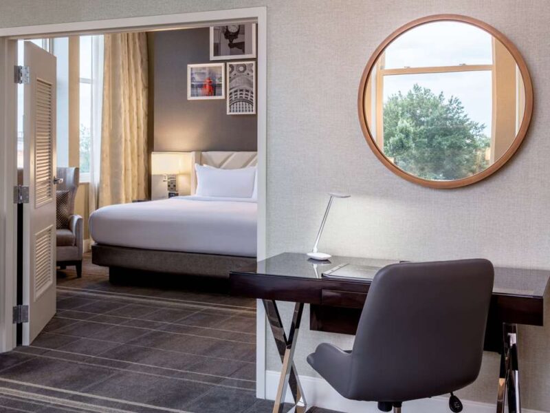 The Renaissance Richmond Hotel