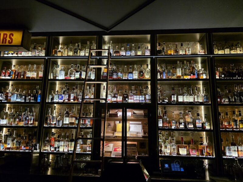 The Vista Lounge