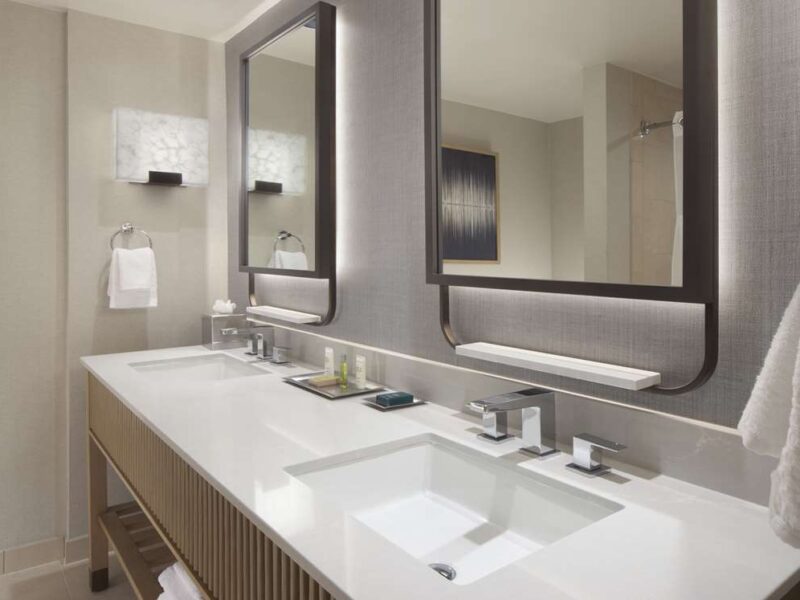 Hilton Anatole