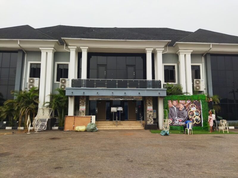 The Thames Event Center