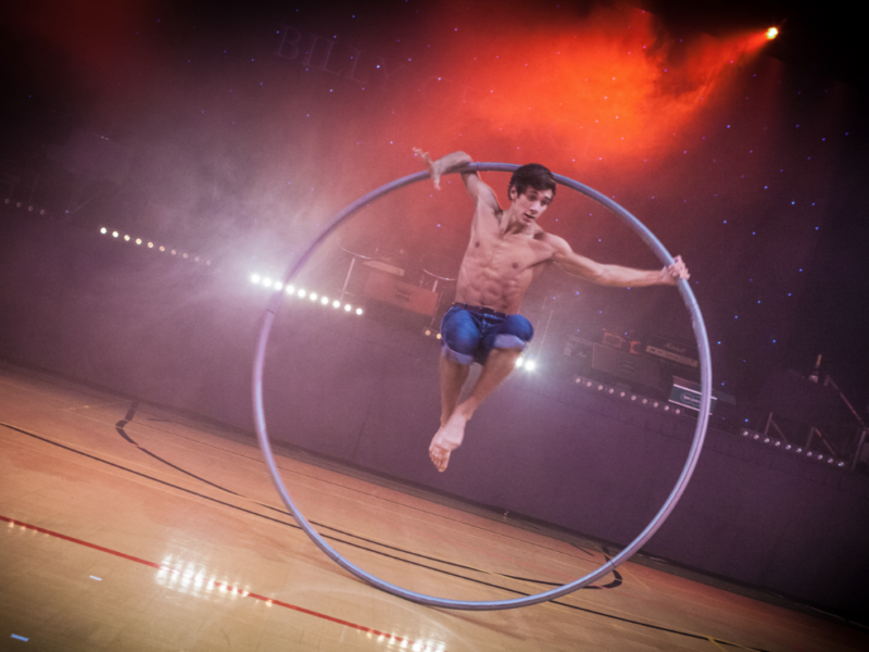 Entertainment Agency London at Circus Stardust Entertainment