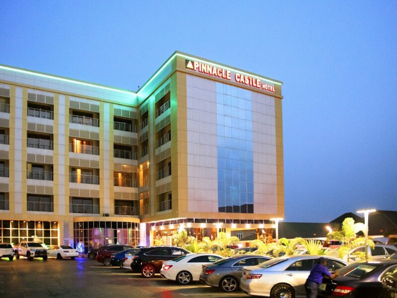 Pinnacle Castle Hotel Asaba
