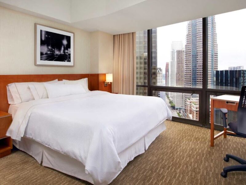 The Westin Bonaventure Hotel & Suites