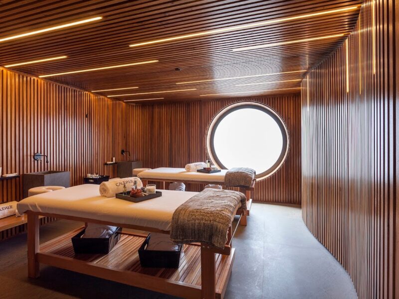 Hotel Unique